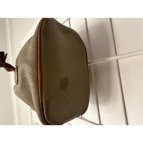 vintage Dooney & Bourke All-Weather Leather drawstring bucket bag in the taupe - Picture 4 of 15